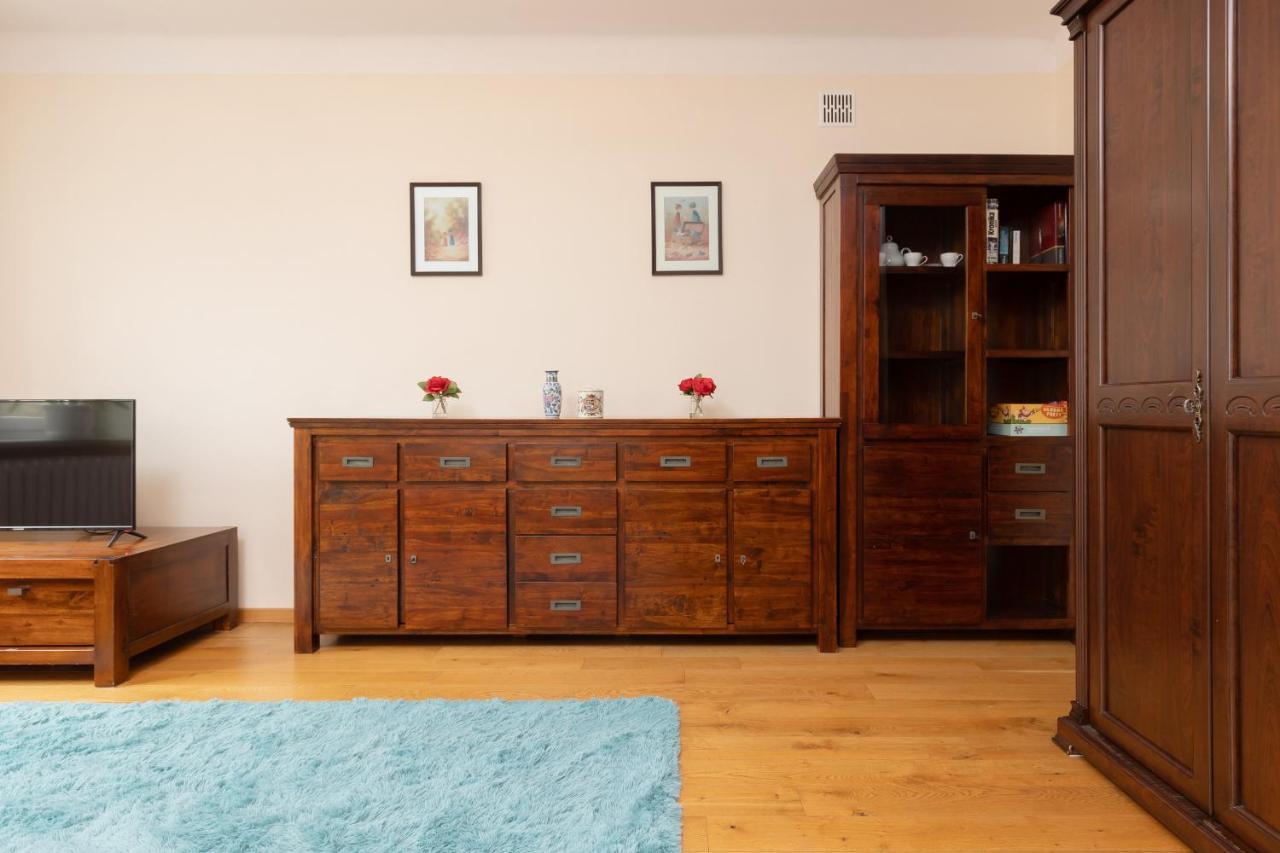 Metro Raclawicka Cozy Studio Apartment By Noclegi Renters Warszawa Exteriör bild