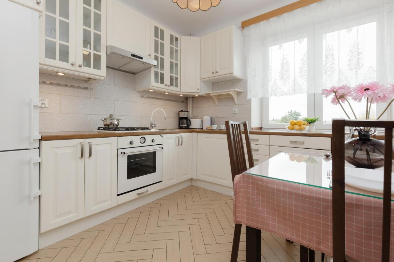 Metro Raclawicka Cozy Studio Apartment By Noclegi Renters Warszawa Exteriör bild